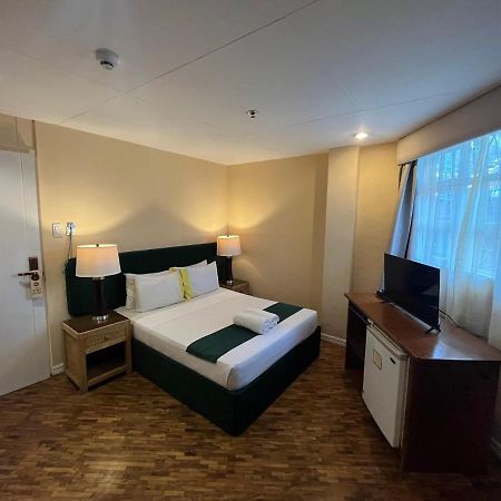 Coco Grande Hotel Dumaguete City Exterior photo